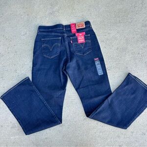 New with tags Womens Levi’s Classic Bootcut Jeans Size 30